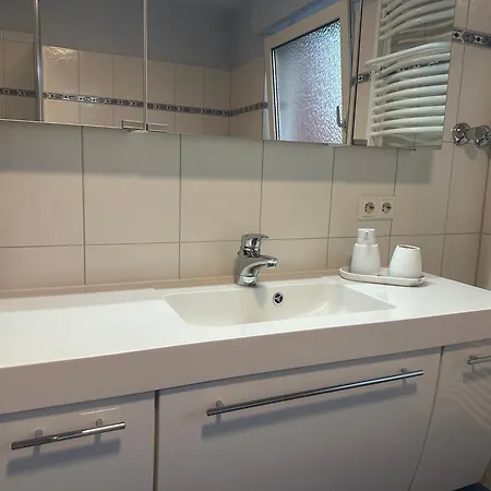 Appartamento Be Like Your Home! Familienhaus Mit Garten & Netflix, Phantasialand Nah