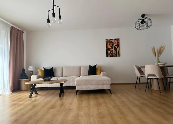 Be Like Your Home! Familienhaus Mit Garten & Netflix, Phantasialand Nah Daire