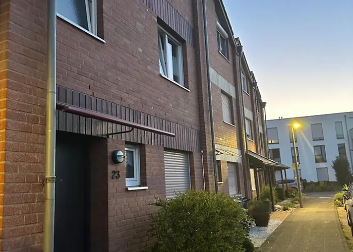 Апартаменты Be Like Your Home! Familienhaus Mit Garten & Netflix, Phantasialand Nah Весселинг