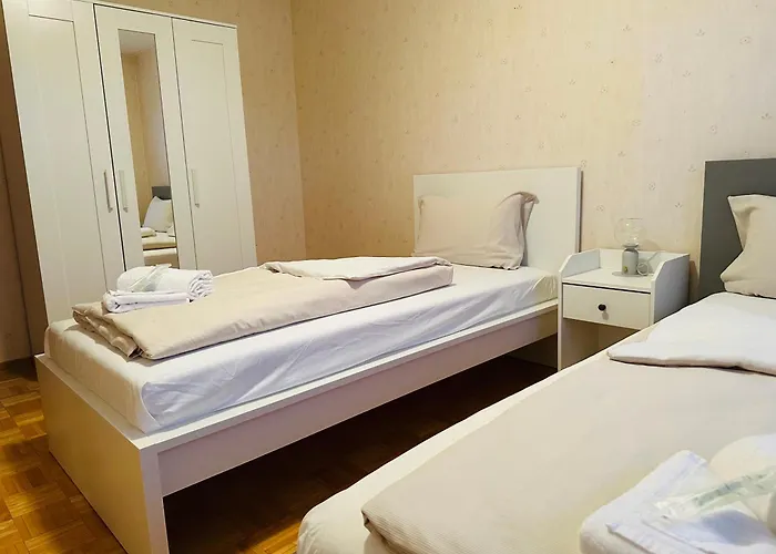 Be Like Your Home! Familienhaus Mit Garten & Netflix, Phantasialand Nah Wesseling