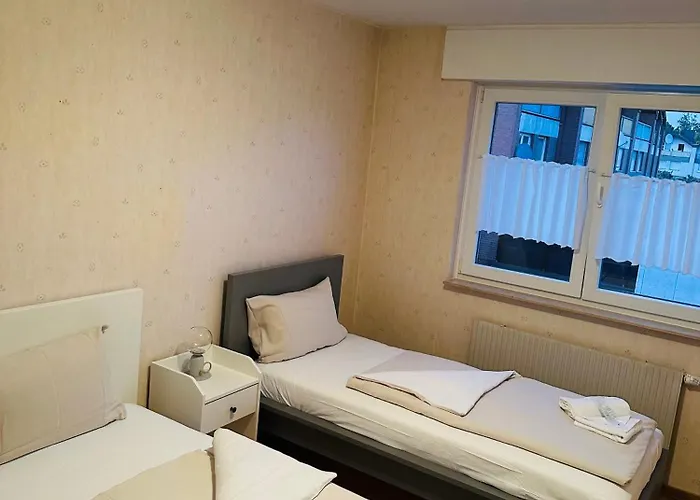 Be Like Your Home! Familienhaus Mit Garten & Netflix, Phantasialand Nah Appartamento Wesseling